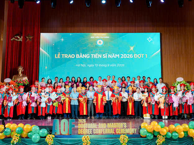 Học viện Tài chính long trọng tổ chức Lễ Bế giảng và trao bằng Tiến sĩ, Thạc sĩ đợt 1 năm 2026